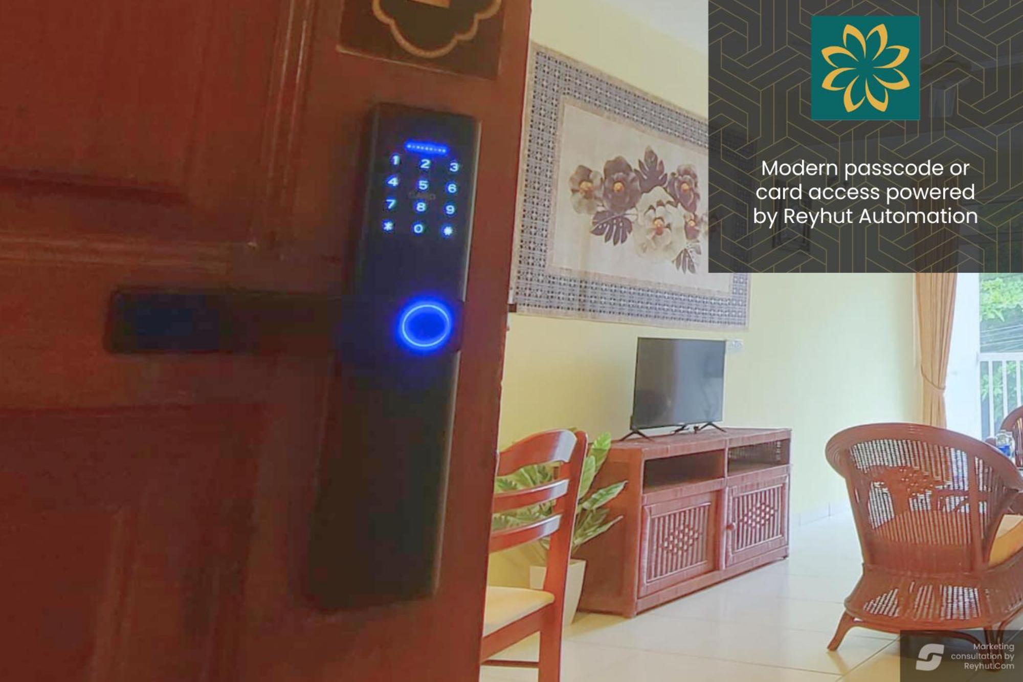 Thara Hotel & Resort Kampong Pasir Bogak Екстер'єр фото